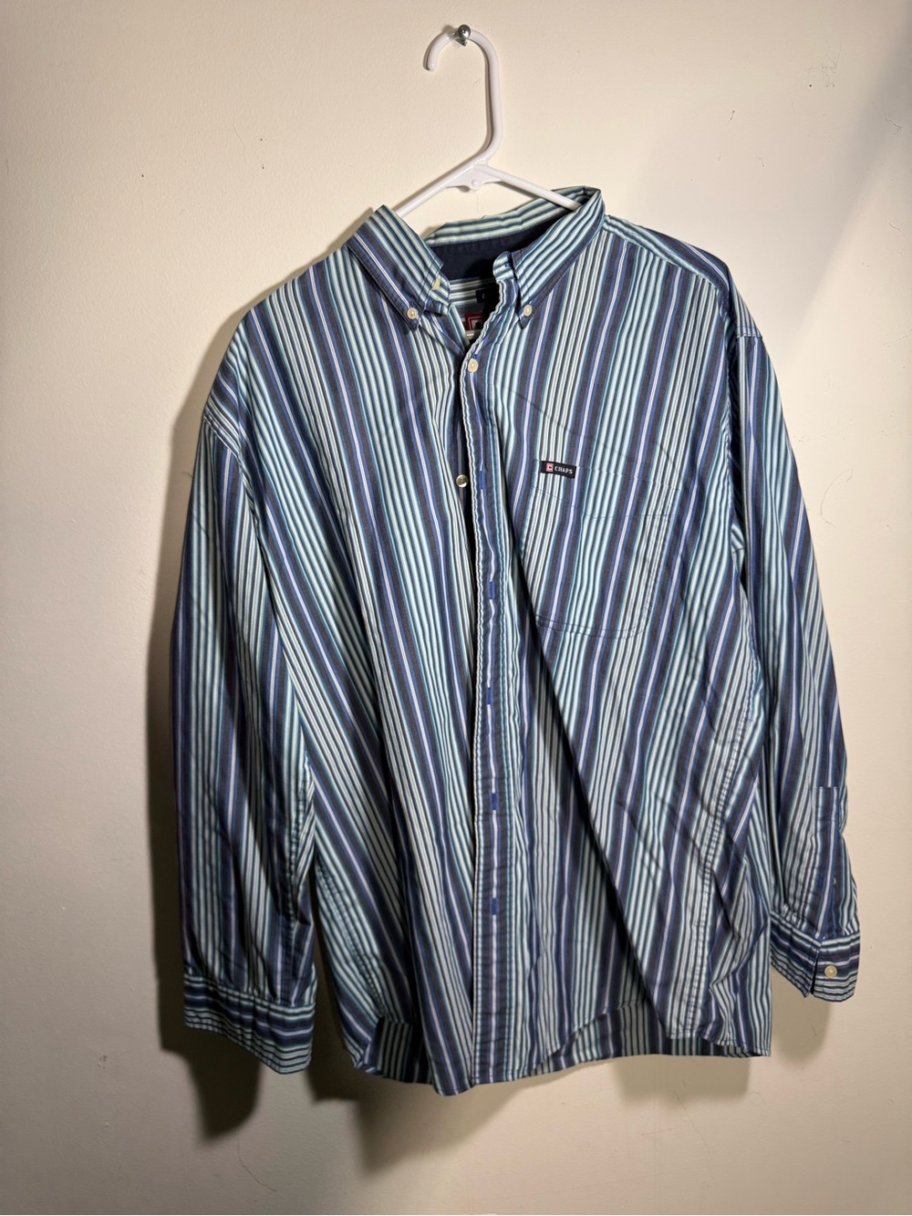 Chaps Men’s Blue and White Striped Button-Down Shirt